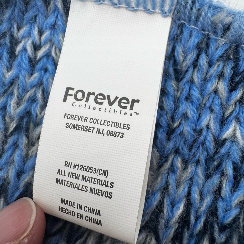 Tennessee Titans Blue and Gray Cozy Knit Scarf, OS - Picture 3 of 7